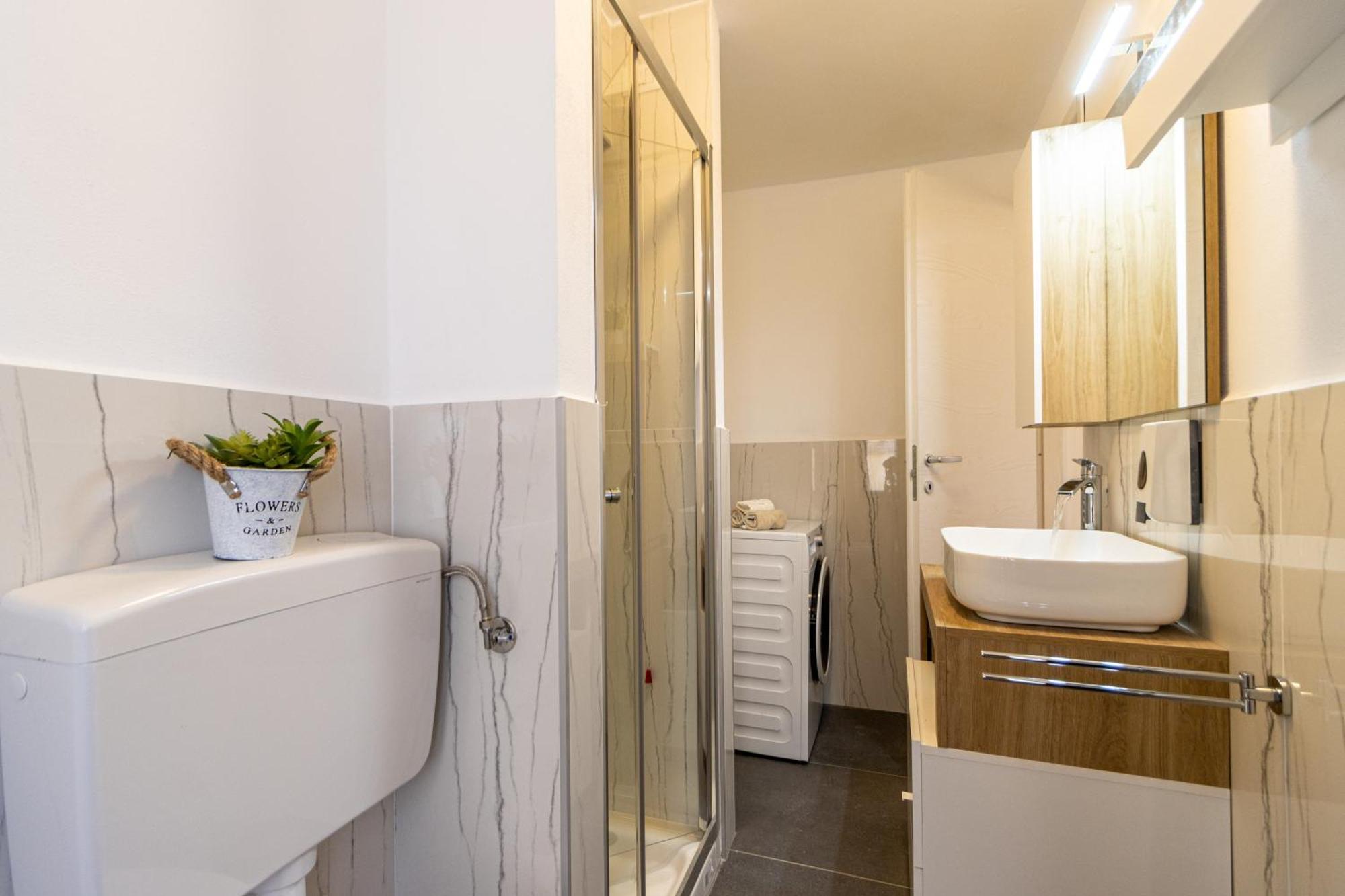 Golden Lake - Luxury Apartment ☆☆☆☆☆ - 100M From The Lake Baveno Kültér fotó